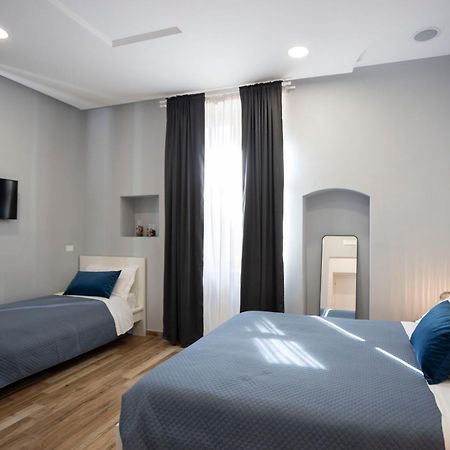 Tredidenari B&B Salerno Bagian luar foto