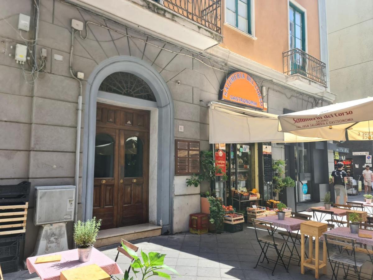 Tredidenari B&B Salerno Bagian luar foto